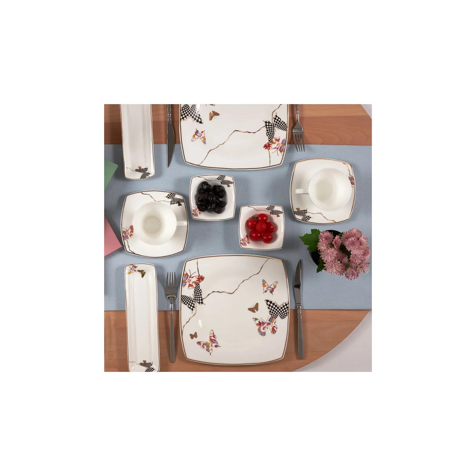 Service Petit-Déjeuner Karaca Cubique - 35 Pièces Carré Blanc - 6 Personnes