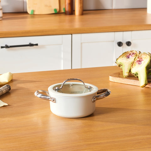 Karaca Swiss Crystal Almond Cream, Casserole avec Manche en Acier, 14cm Karaca Swiss Crystal Almond Cream, Casserole avec Manche en Acier, 14cm