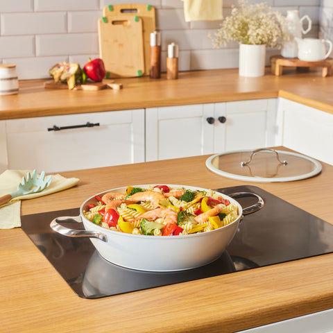 Karaca Swiss Crystal Almond Cream, Casserole avec Manche en Acier, 30cm Karaca Swiss Crystal Almond Cream, Casserole avec Manche en Acier, 30cm