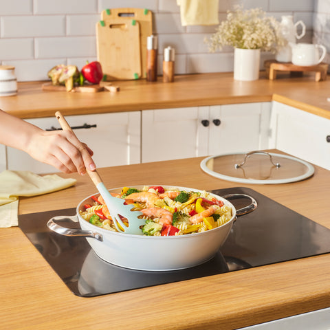 Karaca Swiss Crystal Almond Cream, Casserole avec Manche en Acier, 30cm Karaca Swiss Crystal Almond Cream, Casserole avec Manche en Acier, 30cm