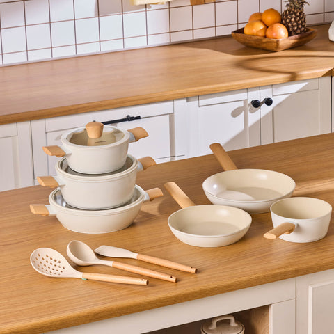 Karaca Swiss Crystal Almond Cream Set de 12 ustensiles de cuisine Karaca Swiss Crystal Almond Cream Set de 12 ustensiles de cuisine