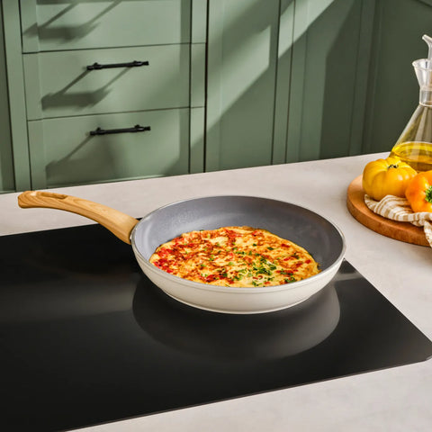 Karaca Swiss Crystal Poêle Crème, 30 cm Karaca Swiss Crystal Poêle Crème, 30 cm