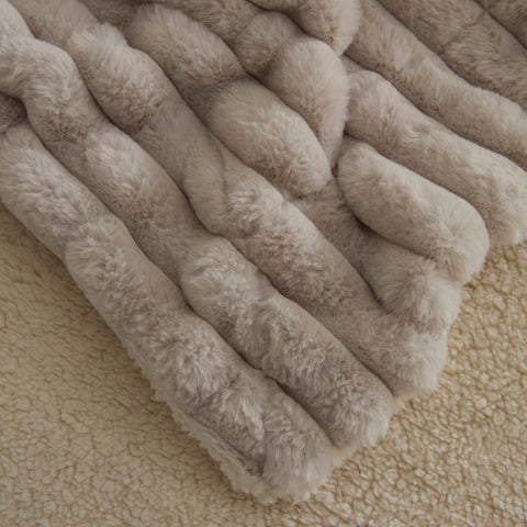 Karaca Stripe Sherpa, Couverture, 150x200cm, Gris