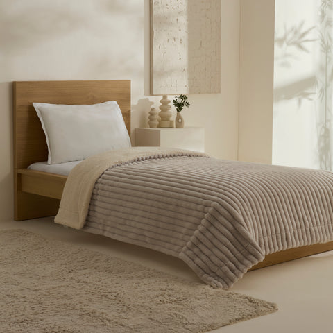 Karaca Stripe Sherpa, Couverture, 150x200cm, Gris