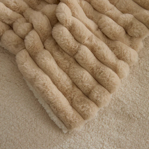 Plaid TV Karaca Rabbit Sherpa Beige