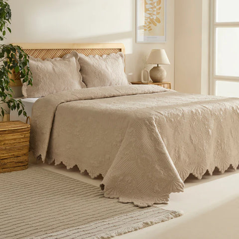 Ensemble de Couvre-lit Camille Beige 230x240 cm + 2 Taies (50x70 cm)