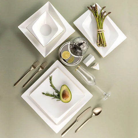 Service de table carré Jumbo Fold Gold 58 pièces pour 12 personnes