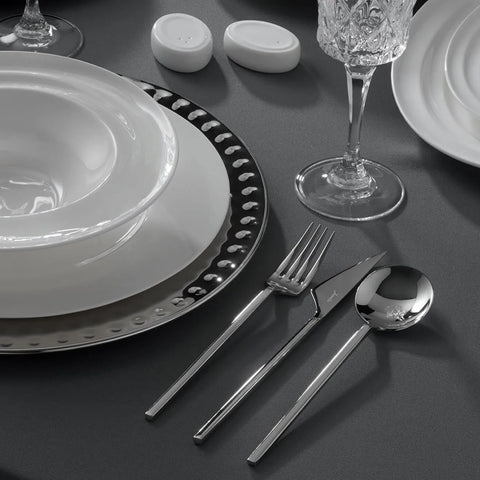 Jumbo 9100 – Coffret de 84 pièces pour 12 personnes