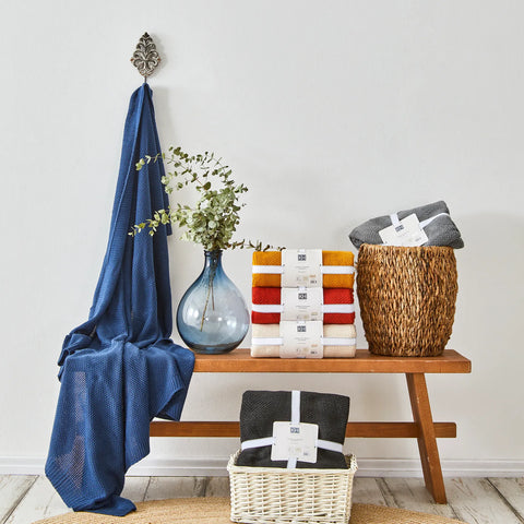 Couverture en maille Karaca Home certifiée Öko-Tex, bleu foncé