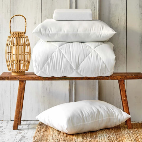 Karaca Home Microfiber Soft Couette Double et 2 Oreillers en Silicone