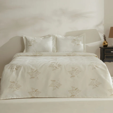 Karaca Home Aurelia Couverture Double Brodée Écrue