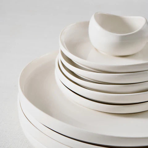 Service de présentation Karaca Bone China Olla 28 pièces pour 6 personnes, Blanc