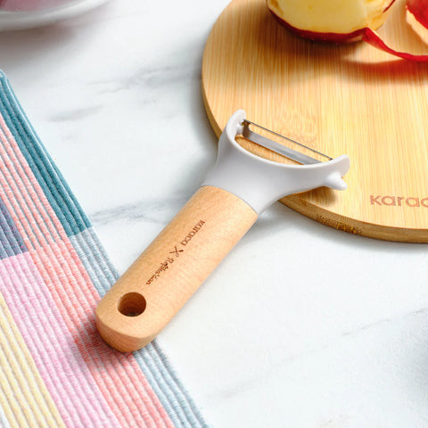 Éplucheur latéral Karaca x Refika Gadgets avec manche en bois