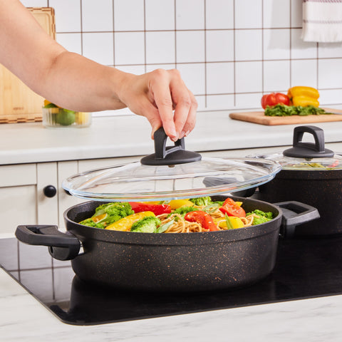 Batterie de Cuisine Karaca Biogranit Noir et Or 12 Pièces