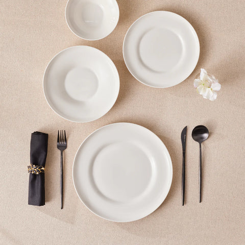Service de Table Karaca Streamline Selene 24 Pièces en Porcelaine Fine pour 6 Personnes, Blanc