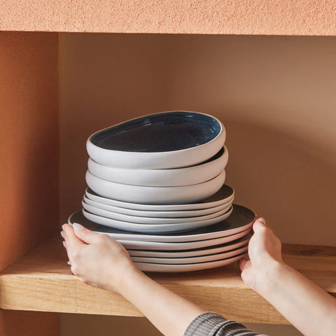 Karaca Earth Collection New Galactic Oscar Reactive Glaze 55-pièces Service de table pour 12 personnes, Multi