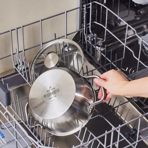 Casserole à induction en acier inoxydable Karaca Elite avec couvercle, 18 cm, argent