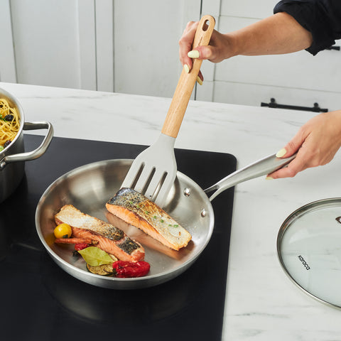 Karaca Power Steel 316+ 3 Ply Akita Batterie de Cuisine en Acier Inoxydable 7 Pièces avec Base Compatible Induction