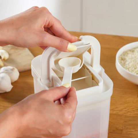 Boîte de conservation avec cuillère Spoonsafe Karaca