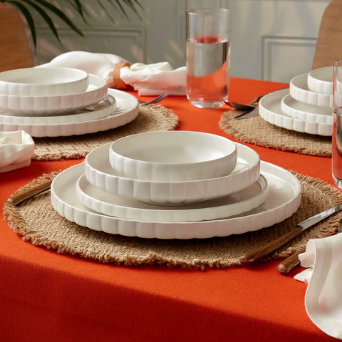 Service de table Karaca Stream Bone China Pumpkin 24 pièces pour 6 personnes, Blanc