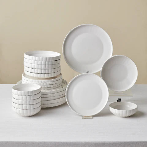 Service de table Karaca Stream Bone China Pumpkin 24 pièces pour 6 personnes, Blanc