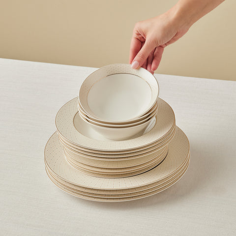 Karaca Elegance Bone Alessa Service de table et de petit-déjeuner 60 pièces pour 8 personnes
