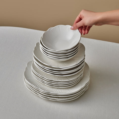 Karaca Bloom Service de table en Bone China 24 pièces pour 6 personnes, blanc