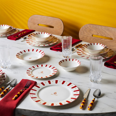 Karaca x Galatasaray Service de Table Forever Bone Sous Licence 24 Pièces pour 6 Personnes