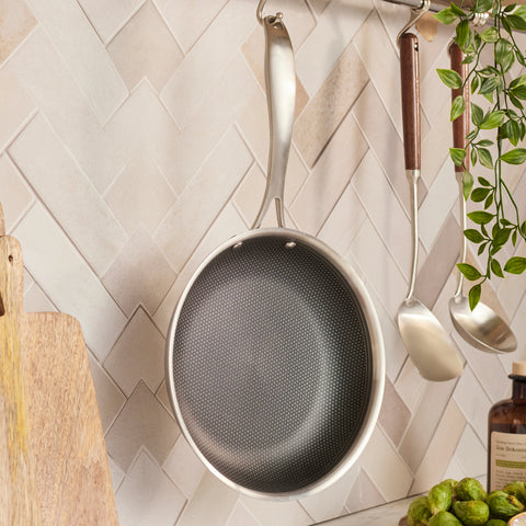 Karaca 5Ply PowerSteel 316+ Poêle à induction en acier inoxydable, 24 cm, argent
