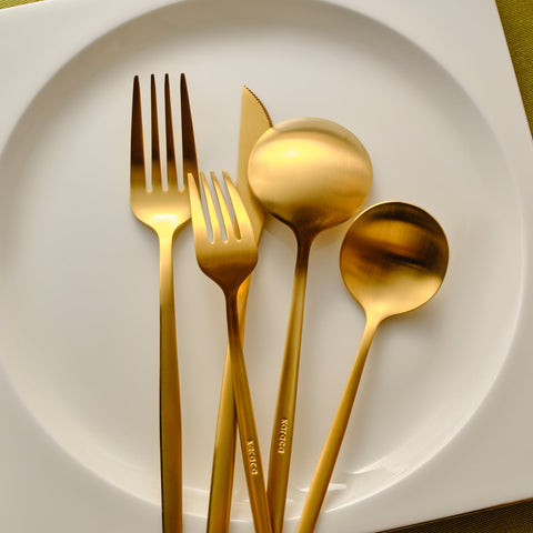 Set De Couverts Karaca Matte Gold Pour 12 Personnes, 60 Pièces