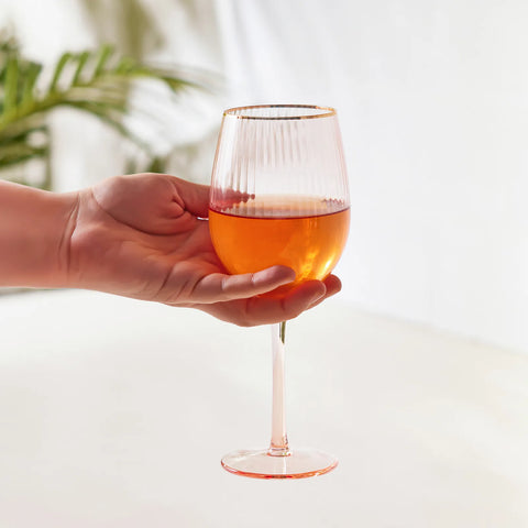 Verre à pied Karaca Gemma, 510 ml, couleur saumon