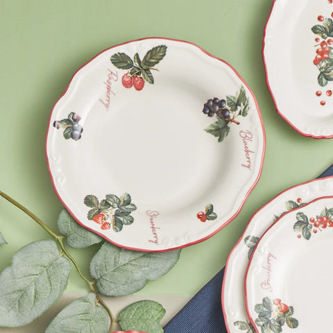 Assiette creuse Karaca cerise, 24 cm