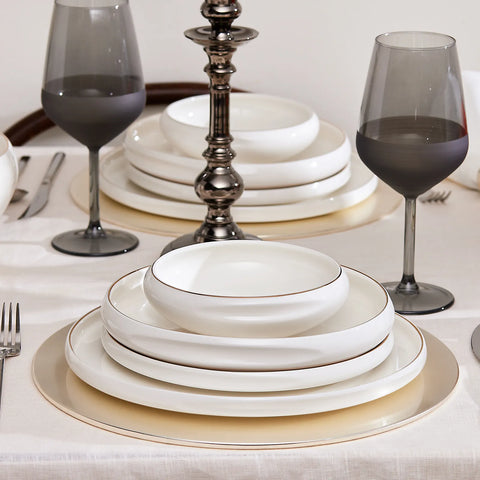 Karaca Red Carpet Collection Service de table Streamline Sunset pour 12 personnes, 59 pièces, New Generation Bone, or 