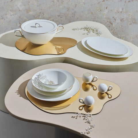 Karaca Red Carpet Collection Service de table Fine Pearl Extra Chanak pour 12 personnes, 62 pièces, doré