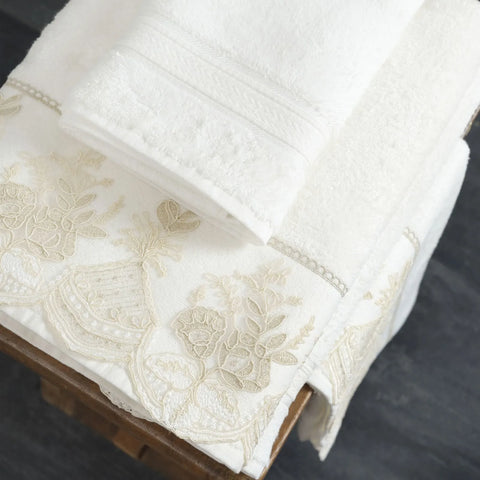 Parure de linge de bain pour la famille Karaca Home Monique en bambou avec dentelle française, doré