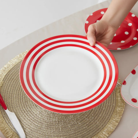 Assiette de présentation Karaca Polka Dot en porcelaine, 27 cm