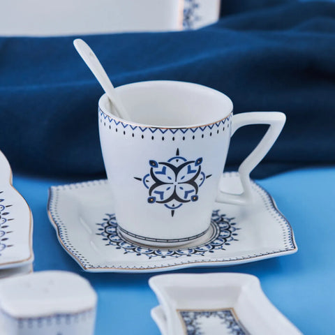 Service pour le petit-déjeuner Karaca New en porcelaine pour 6 personnes, 32 pièces, bleu