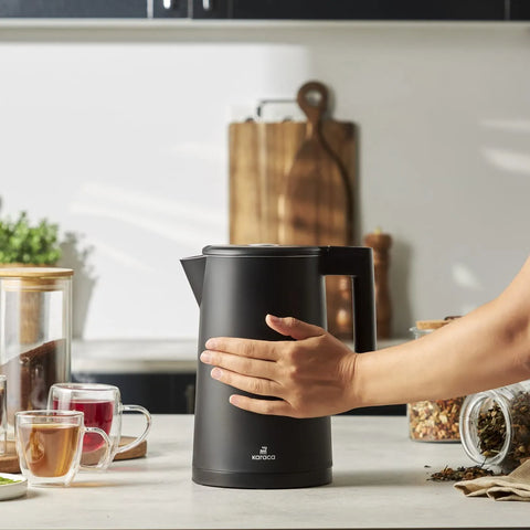 Bouilloire Karaca Cool Touch à double paroi 2200W, 1.7LT, à température réglable