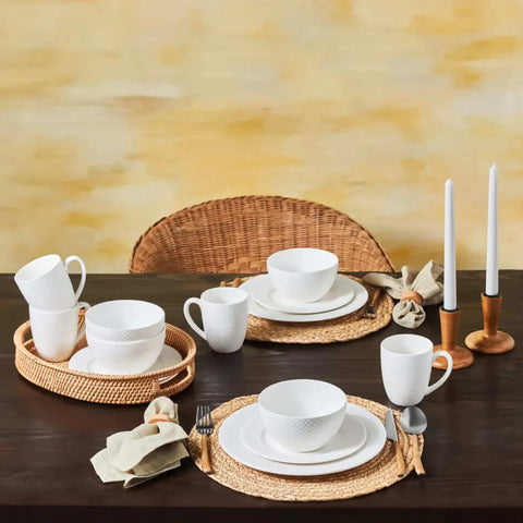 Service de table Karaca Punto pour 4 personnes, 16 pièces, New Generation Bone, blanc, embossé 