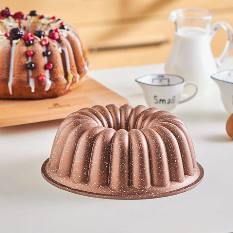 Moule à gâteau Karaca Cake Pro Lina en fonte, cuivre, 25 cm