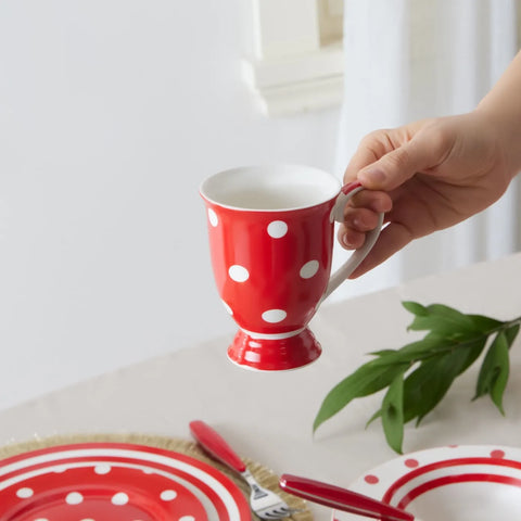 Mug Karaca Polka Dot porcelaine, 360 ml, rouge blanc