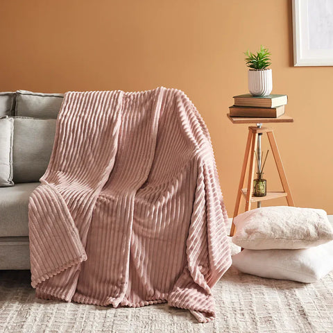 Karaca Ruby Stripe, Couverture TV Wellsoft, Rose