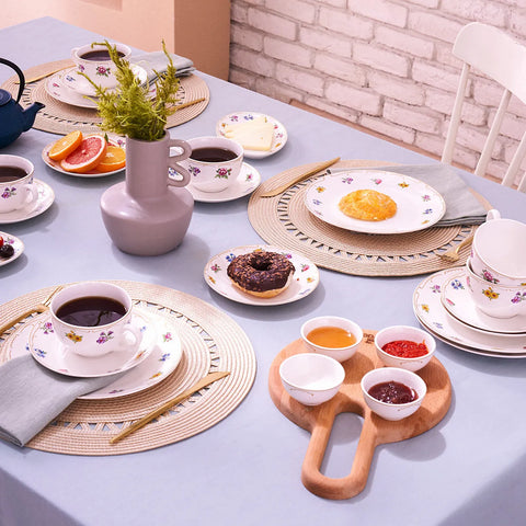 Service Petit Déjeuner et présentation Karaca Natty pour 6 personnes, 26 pièces, New Generation Bone