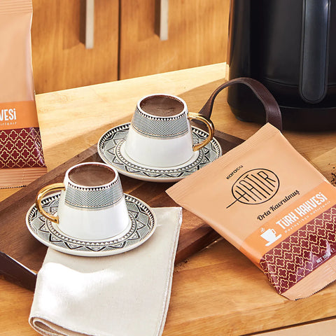Karaca Hatır Café Turc Torréfié Moyen avec Beaucoup de Mousse, 100 g